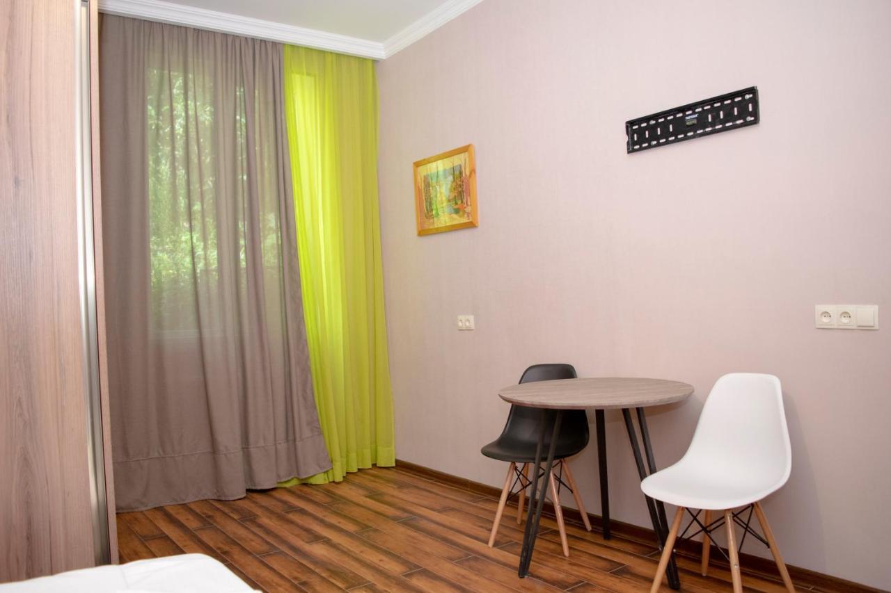 4 Rooms Sighnaghi Exteriör bild